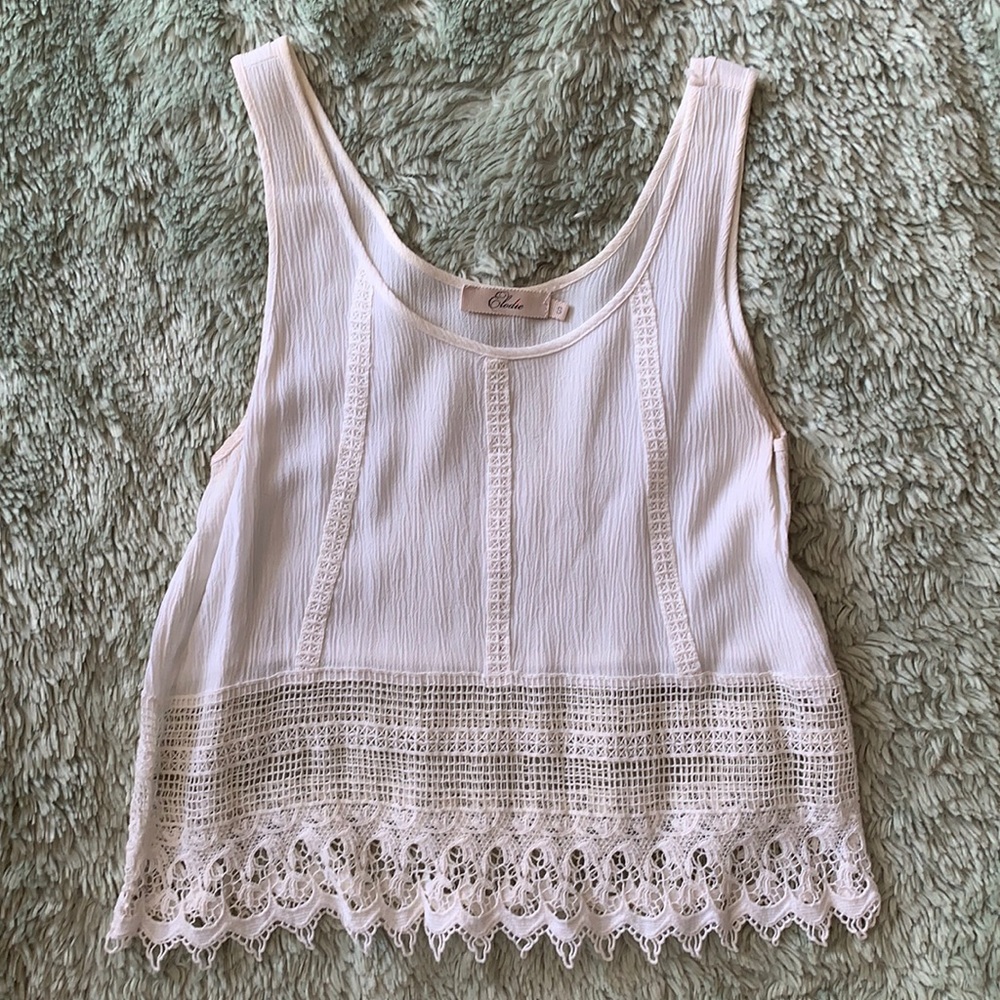 White lace tank top perfect for summer!